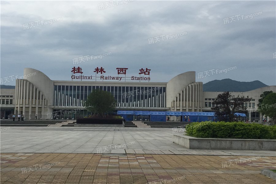 --请选择--